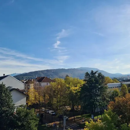 T3 Lumineux Avec Vue Montagnes